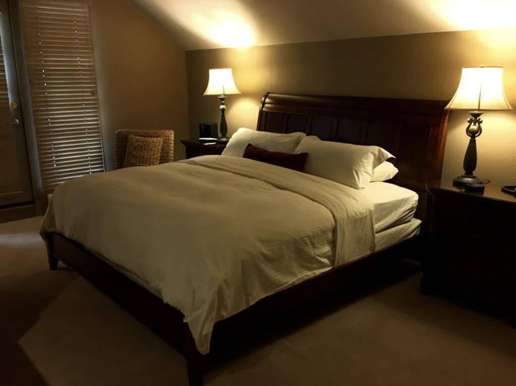 Park Plaza Beaver Creek Bagian luar foto